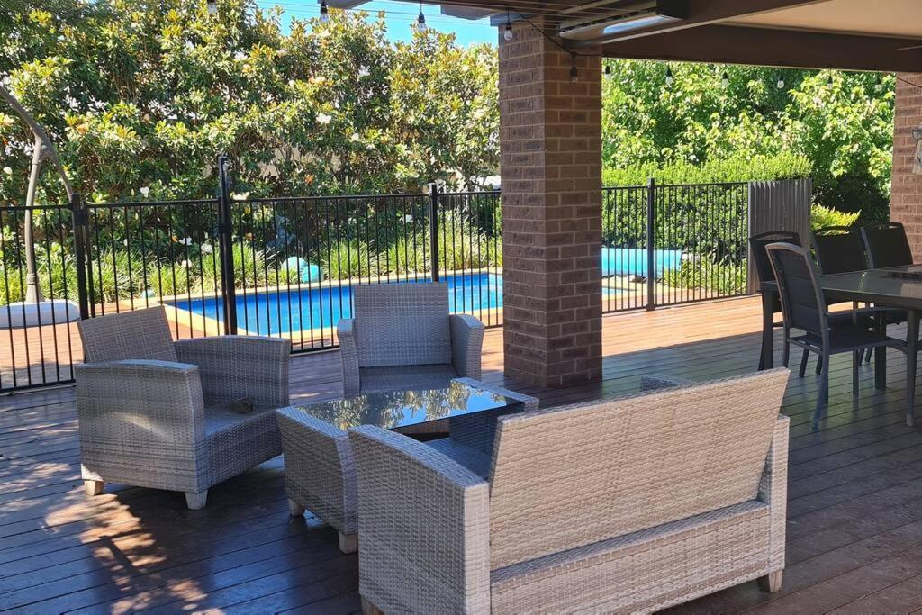 Sojourn On Stewart - Executive House Holiday home Mansfield